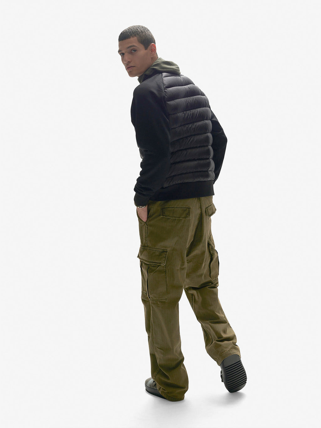 Down Crew Sweater - Black