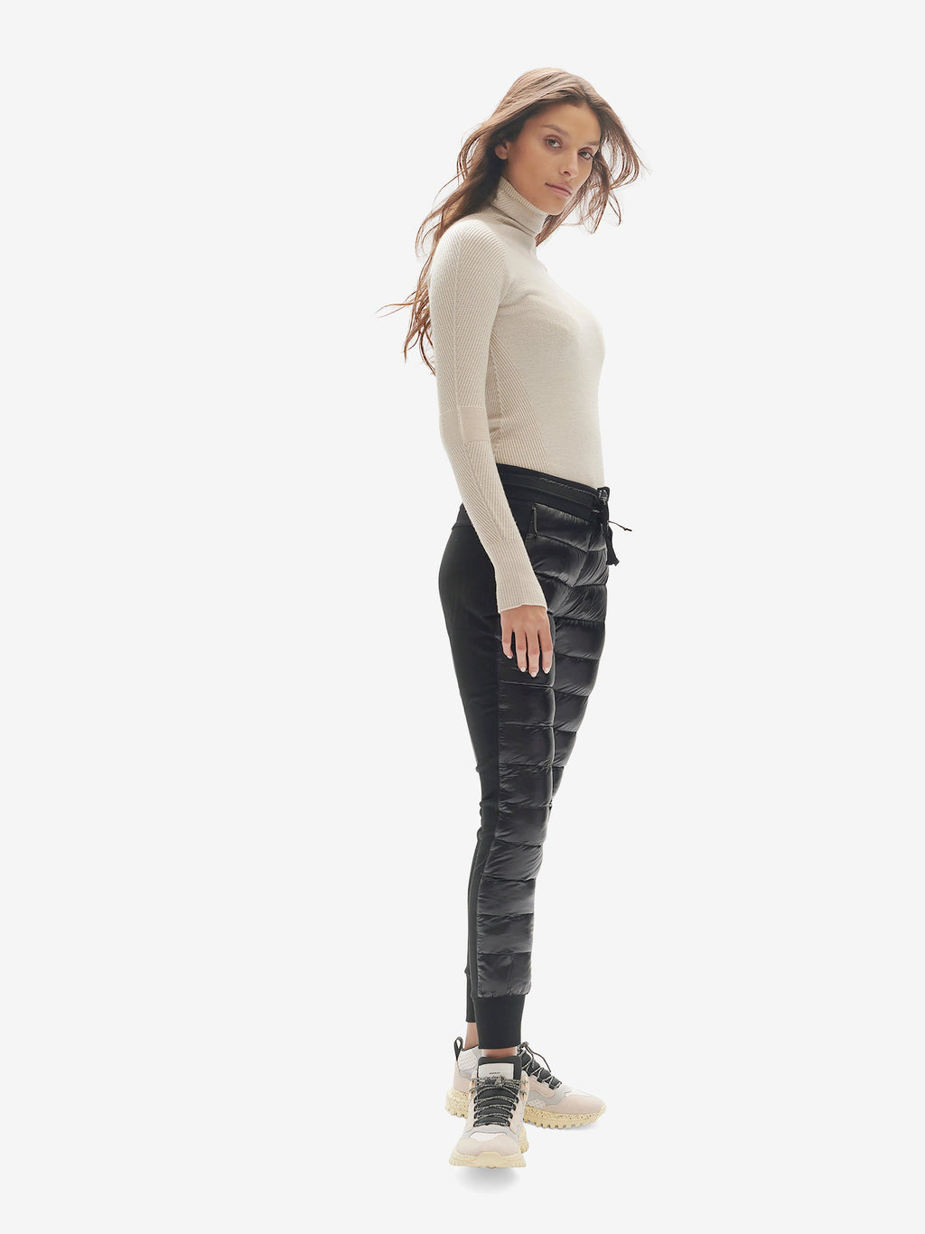 Hybrid Down Jogger - Black